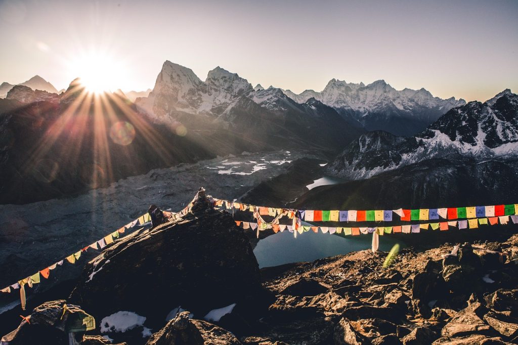 Gokyo Valley Trek
