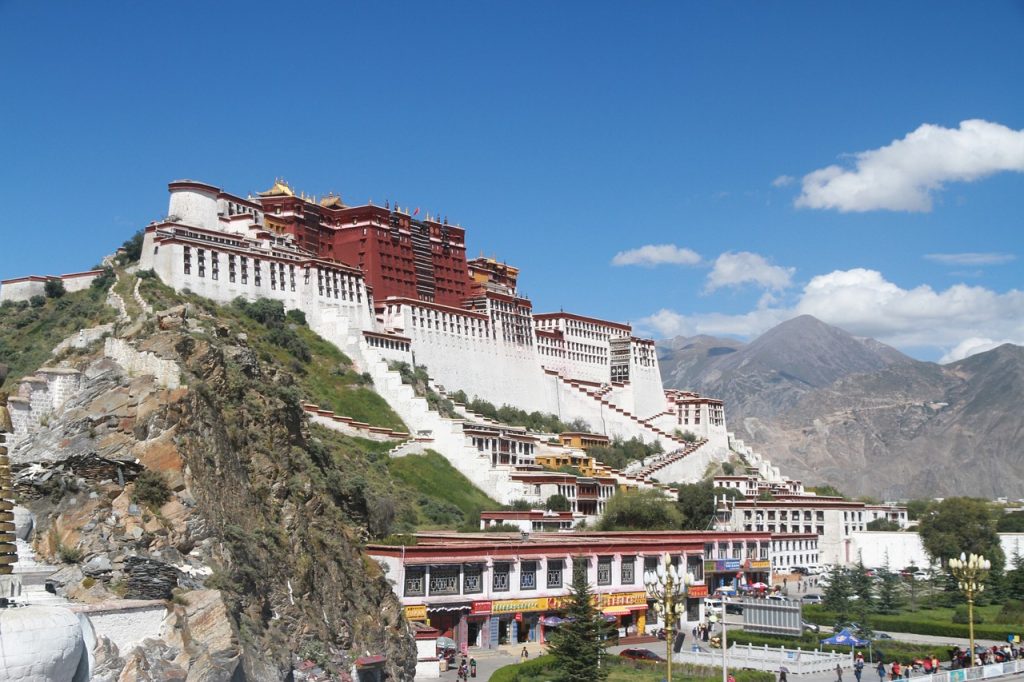 FORBIDDEN LHASA & EVEREST
